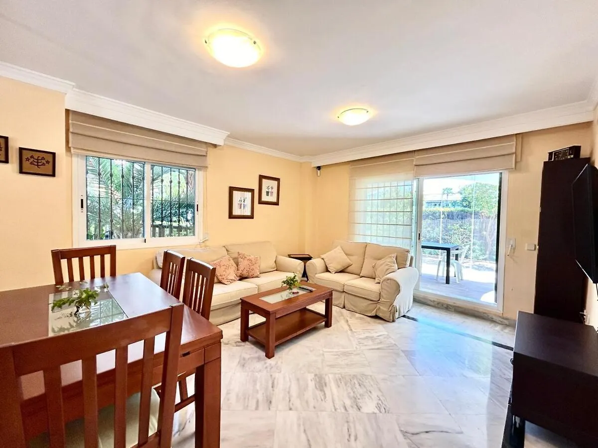 Cozy Apartment Near Puerto Banus Marbella