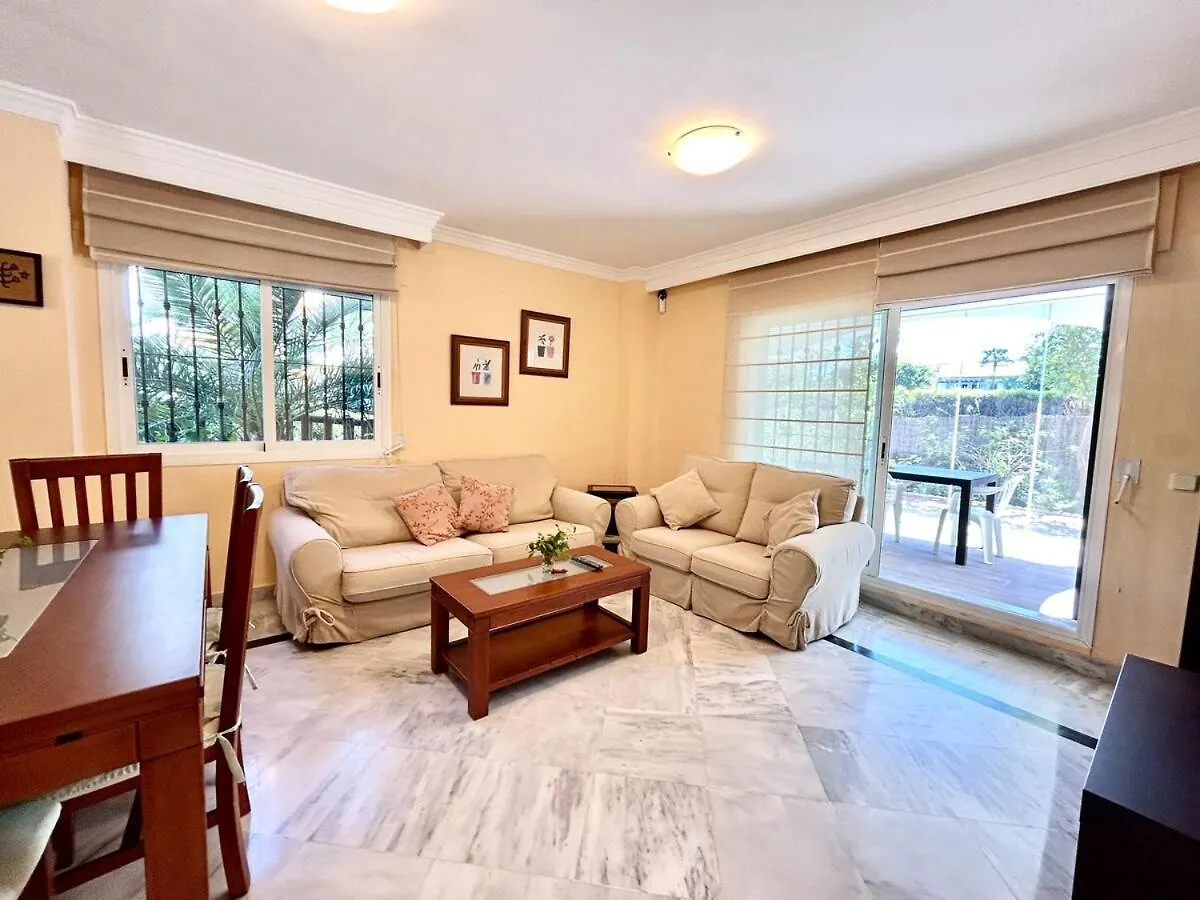 Cozy Apartment Near Puerto Banus Marbella
