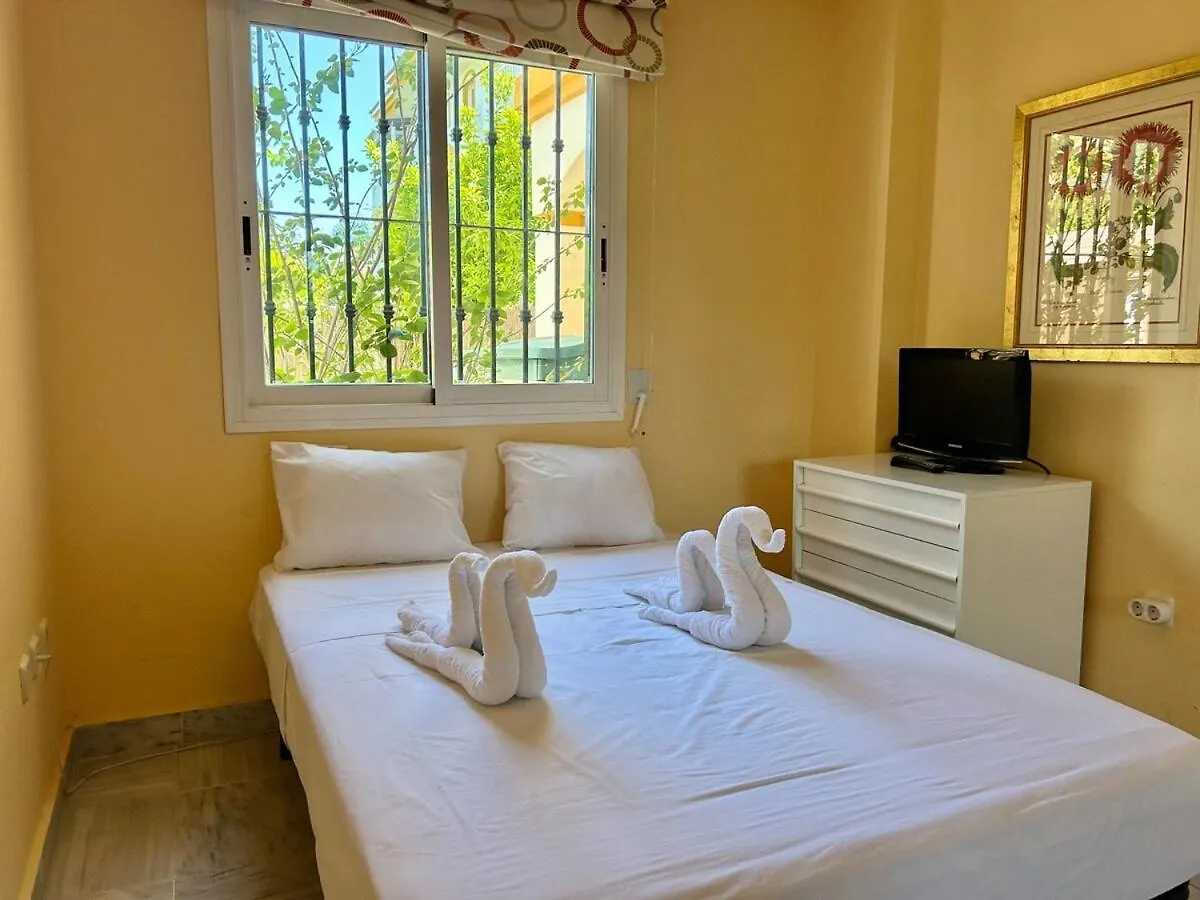 Cozy Apartment Near Puerto Banus Marbella