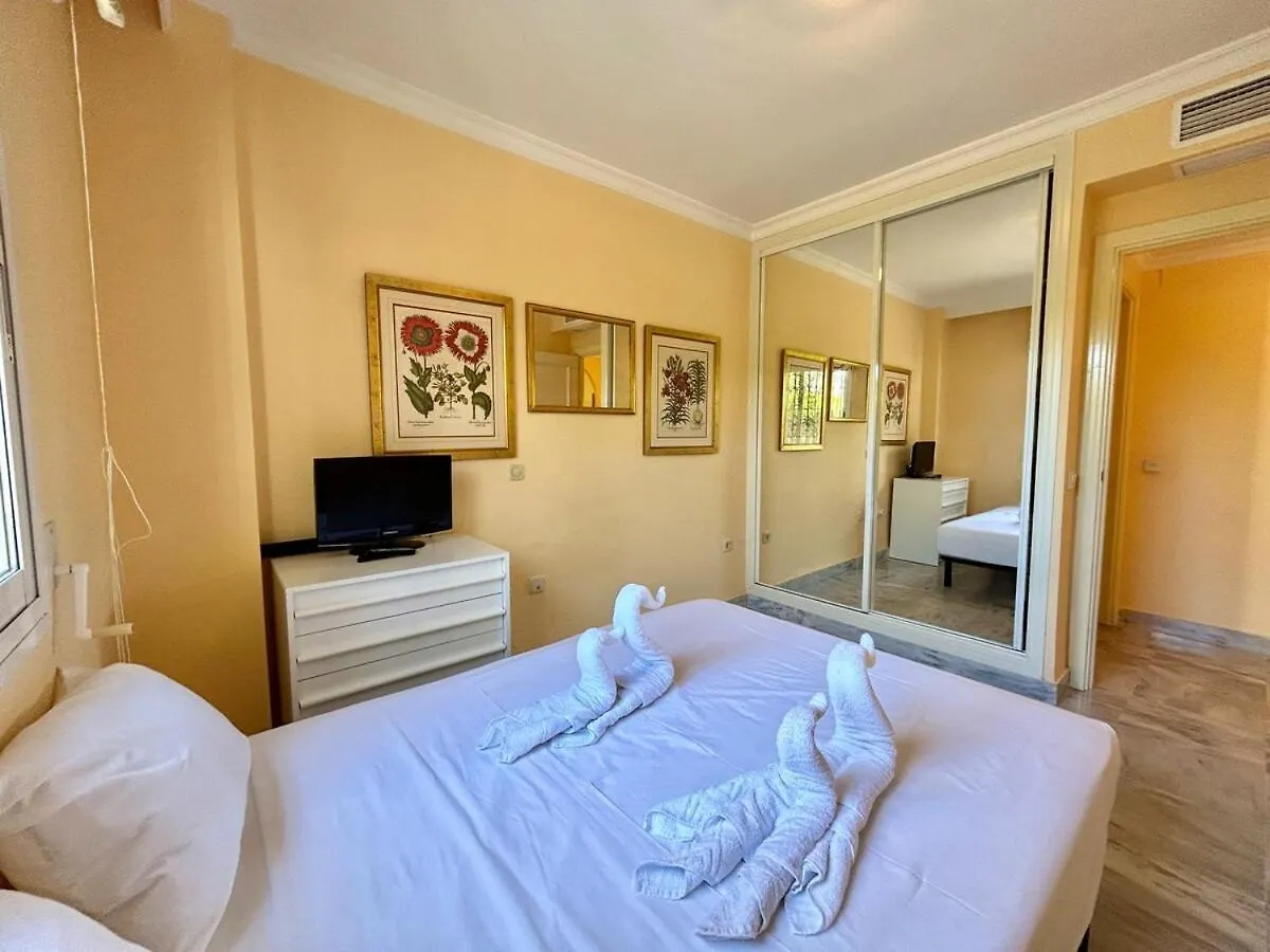Cozy Apartment Near Puerto Banus Marbella