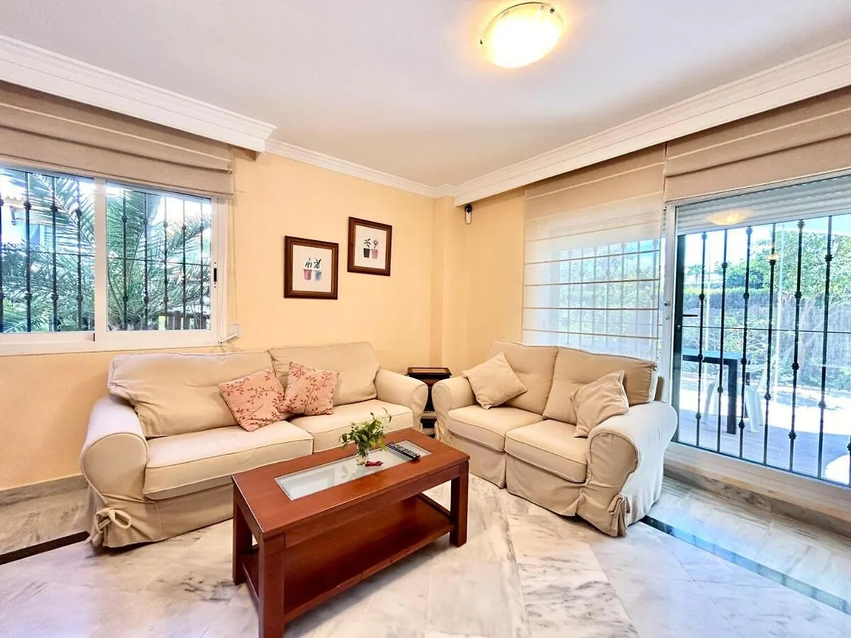 Cozy Apartment Near Puerto Banus Marbella